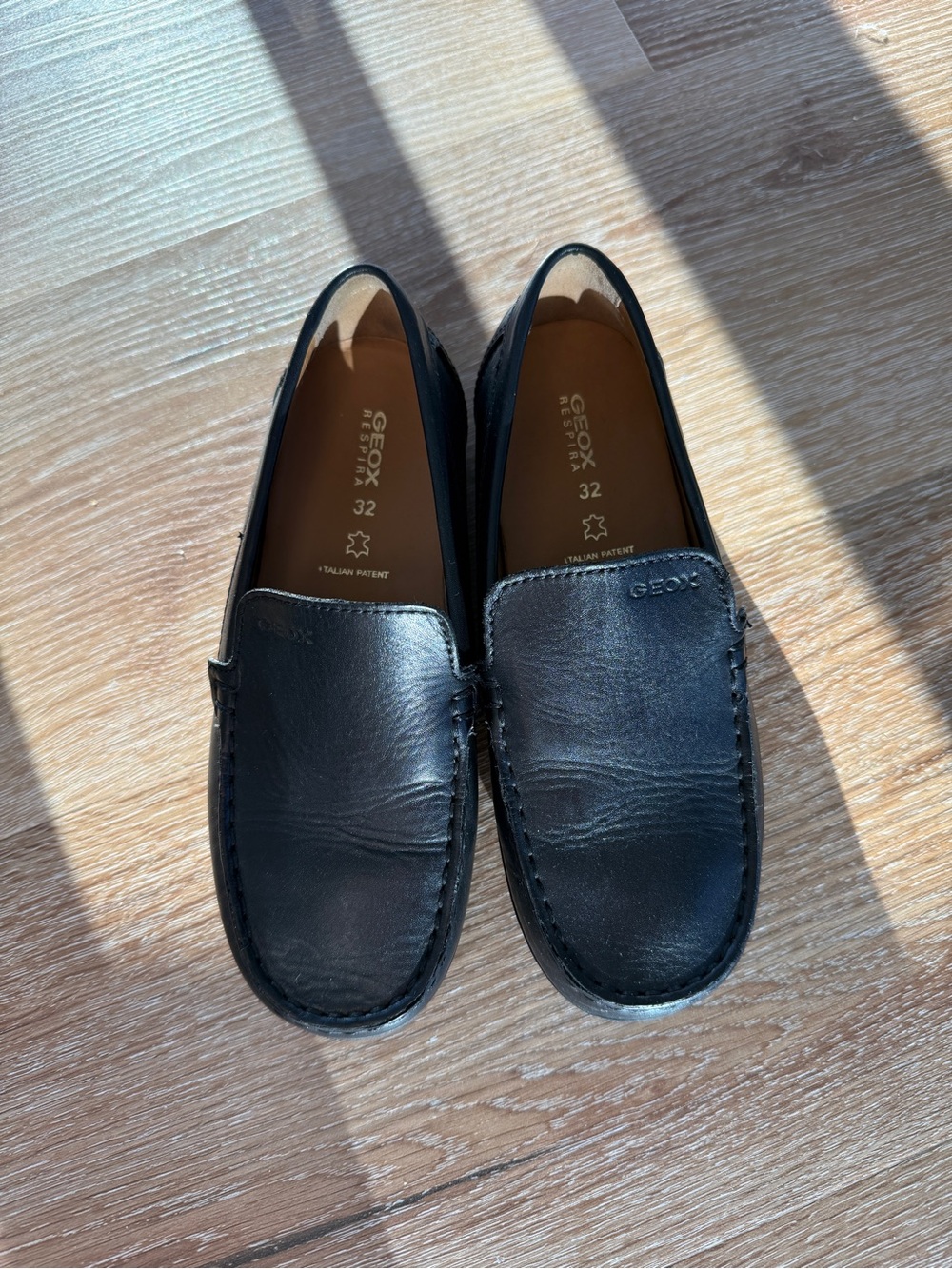 Geox Boys Black Leather Loafers Formal Shoes Wedding School Size 12 or 13 kids